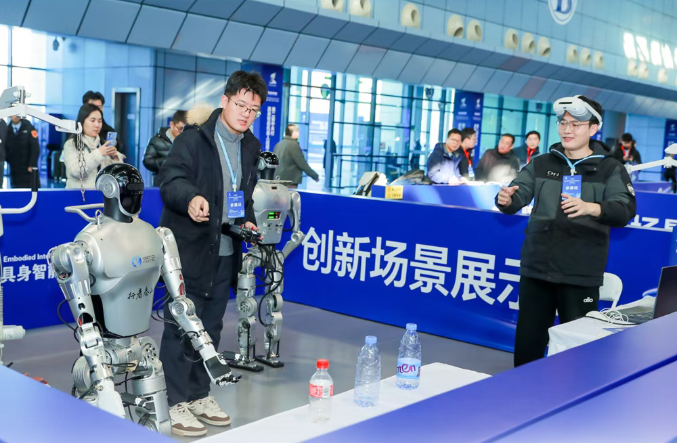優(yōu)寶特機(jī)器人以全棧自研技術(shù)，斬獲中關(guān)村大賽具身智能創(chuàng)新場(chǎng)景獎(jiǎng)