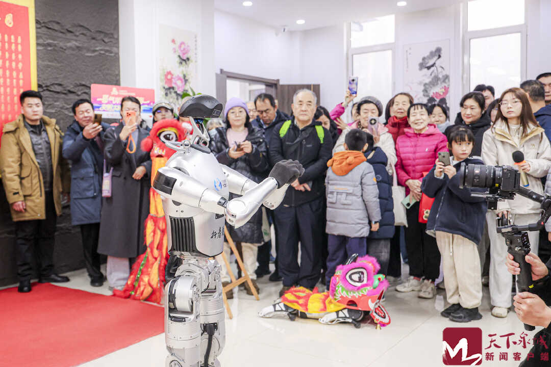 科技賦能年俗！優(yōu)寶特助陣濟南高新區(qū)龍燈大賽燃情上演